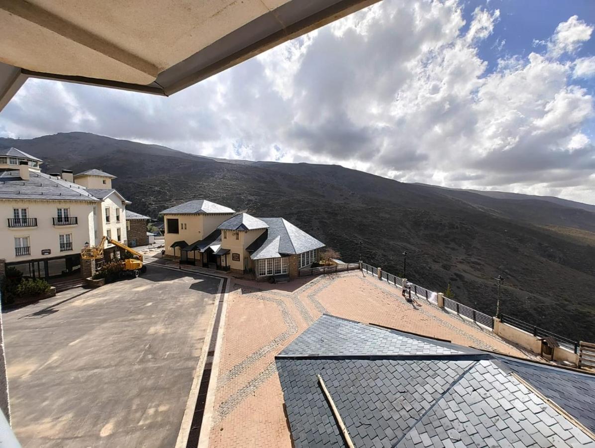 Ski Plaza Sierra Nevada & Zona Baja Buitenkant foto